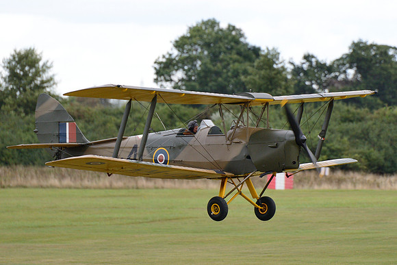 1943 de Havilland Tiger Moth DH 82 A