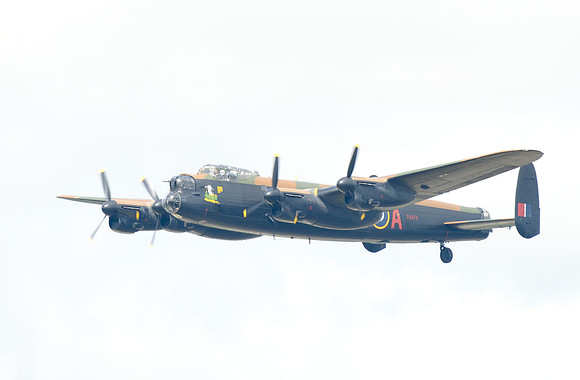 Avro Lancaster I