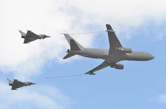 Boeing KC-767A + Italian Air Force EF2000 + RAF Typhoon FGR4
