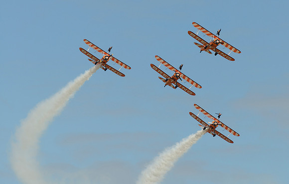 Breitling Wingwalkers - Boeing Stearman A75