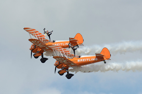 Breitling Wingwalkers - Boeing Stearman A75