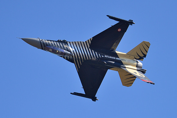 Turkish Air Force F-16C Fighting Falcon 'Solo Turk'